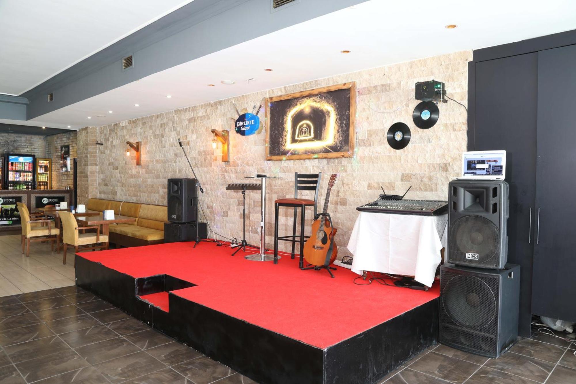 בויוקצ'קמג'ה Respiro Park Hotel מראה חיצוני תמונה