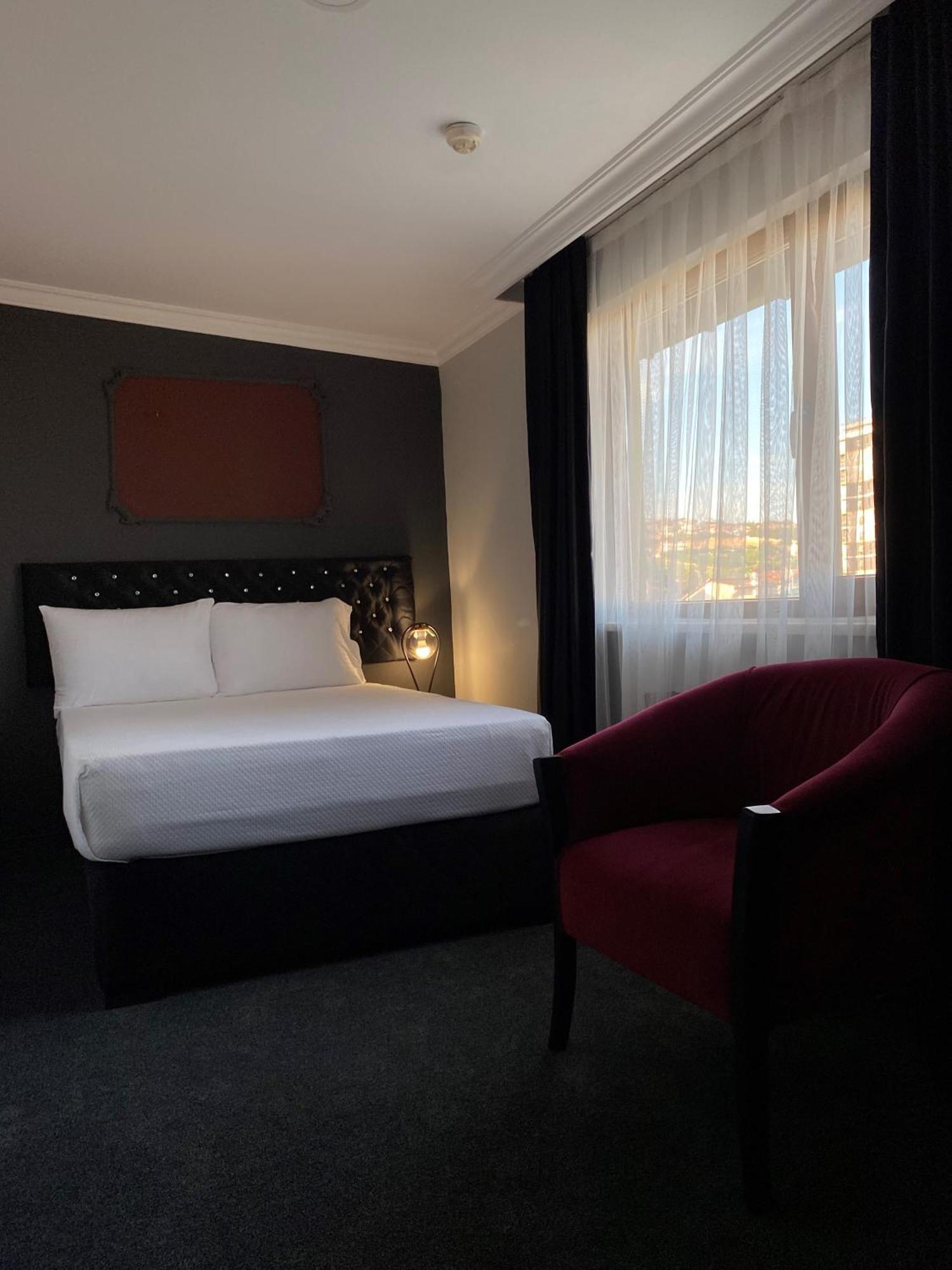 בויוקצ'קמג'ה Respiro Park Hotel מראה חיצוני תמונה